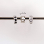 Leve 3 pague 2 - Kit de Berloques em Prata 925 Mini Separador Zircônia Cristal e Preta e Ganhe Mini Separador Corações