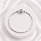 Pulseira de Berloque Tradicional Cravejada Com Zircônias Prata 925