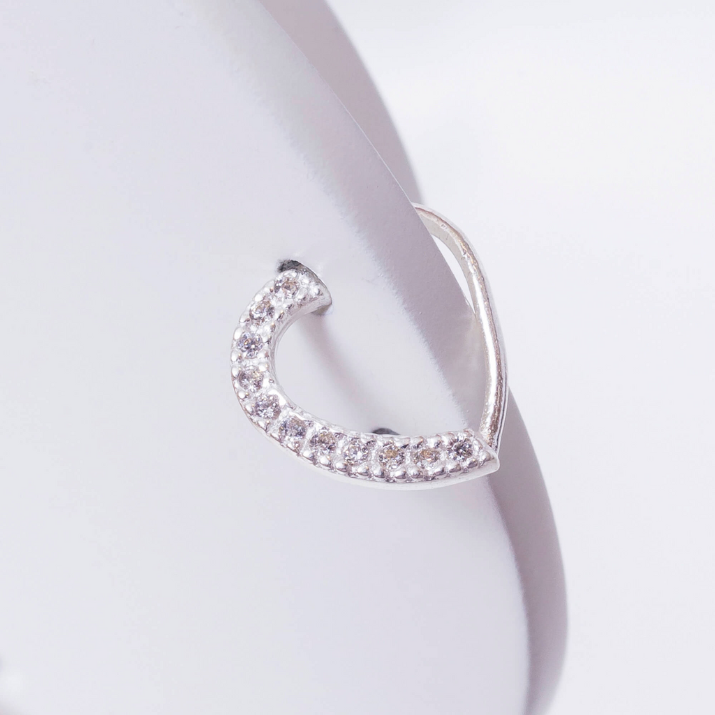 Piercing Daith Coração Cravejado Prata 925