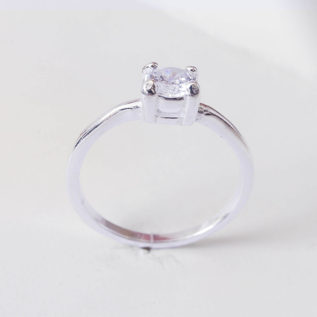 Anel de Prata 925 Solitário Liso Com Zircônia Quadrada