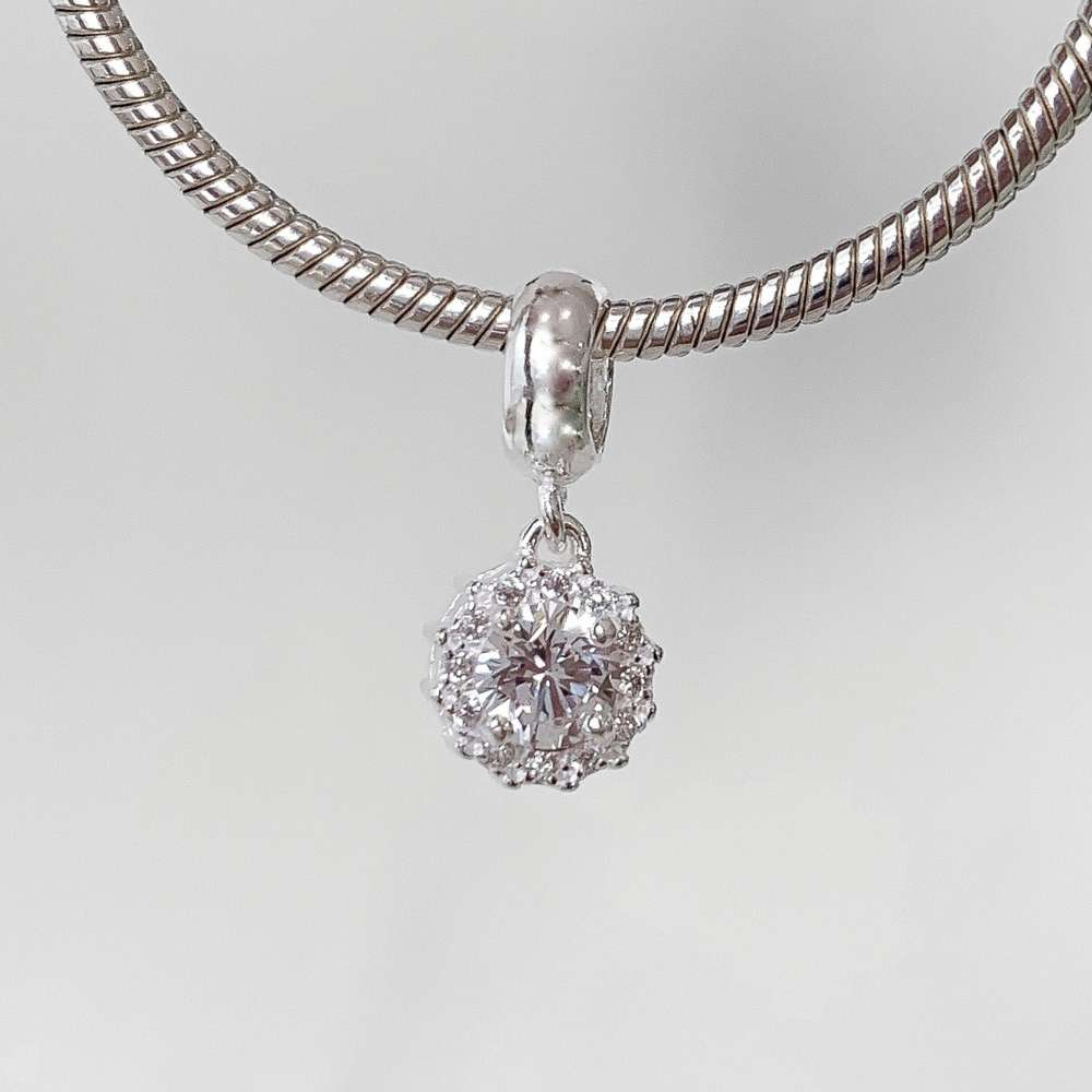 Berloque Radiante Zircônia Cristal Prata 925